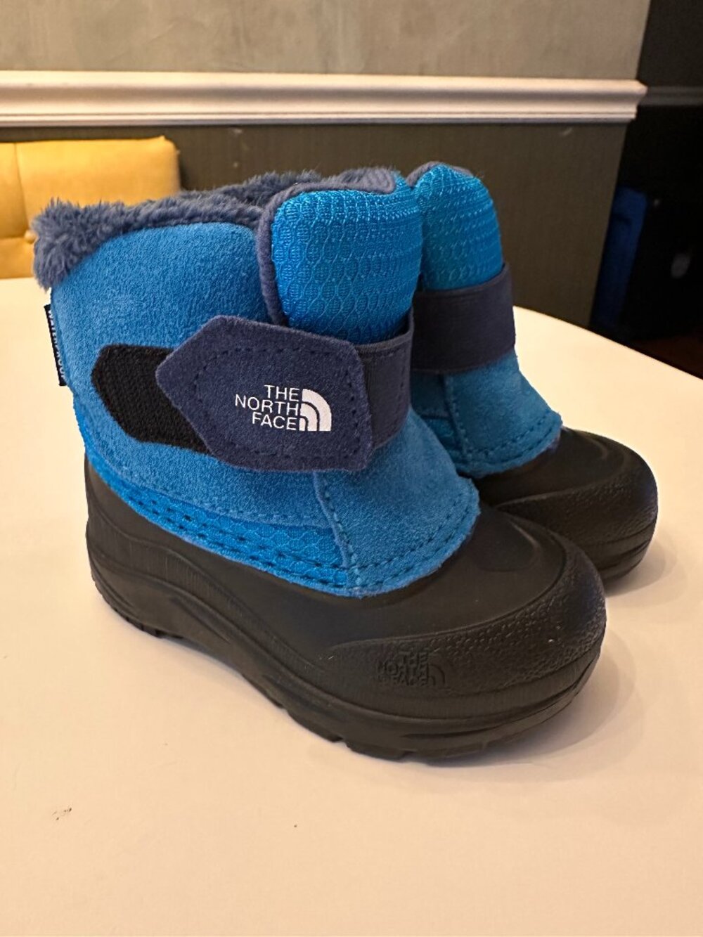 The North Face Toddler Winter Snow Boots Blue Black Size 6